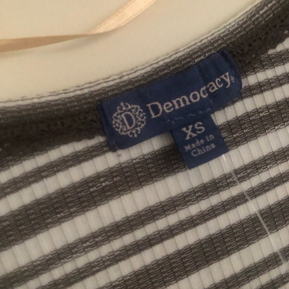 Democracy Striped Blouse - Picture 6 of 9